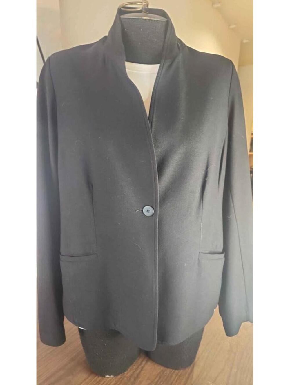EILEEN FISHER Black Crepe Lightweight Jacket Office Wear Quality & Beauty Sz. S
